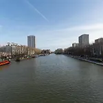 Veeve - La Fayette Light